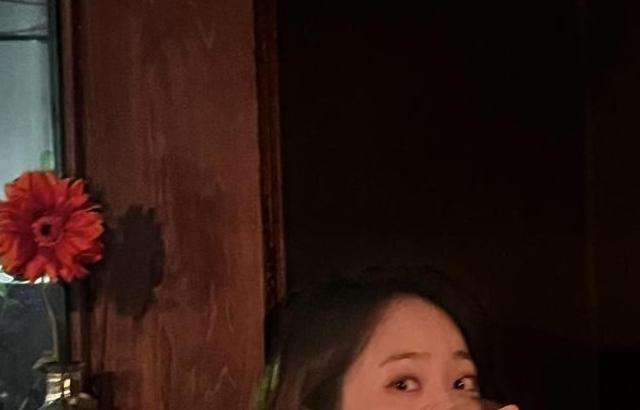 VIVIZ 신비