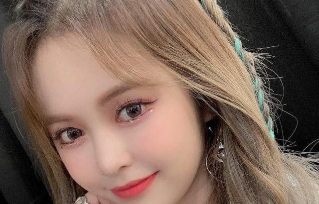EVERGLOW Jiwon