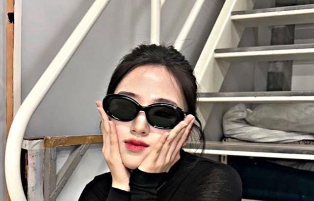 IVE AN YUJIN