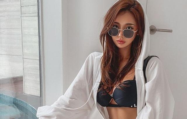 피팅모델 박다현