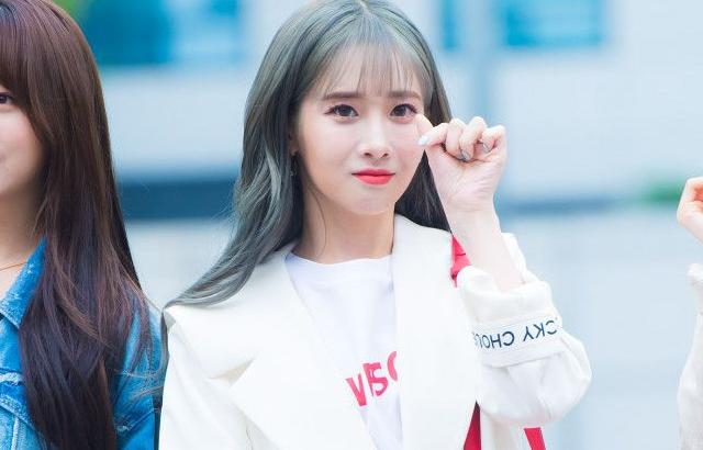 러블리즈 뮤뱅출근 탑스타뉴스 기사사진