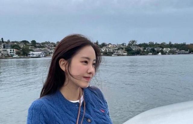 효민