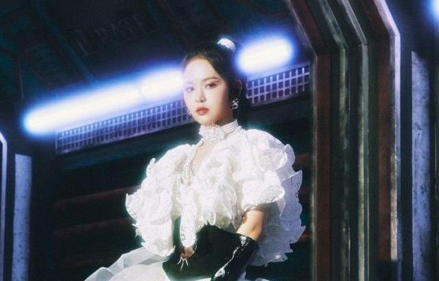 에버글로우 박지원