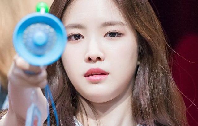 손나은