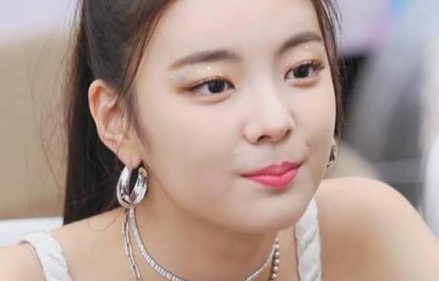 팬사인회 리아