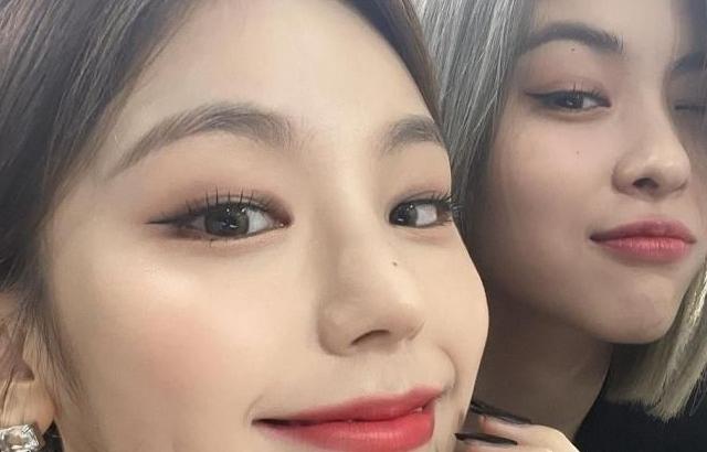 ITZY 예지 & 류진