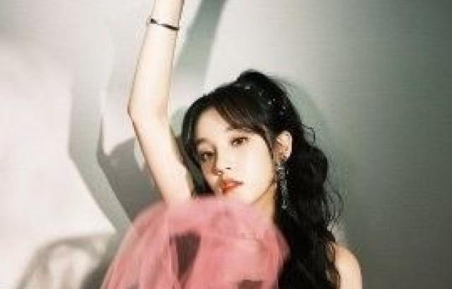 (G)I-DLE yuqi
