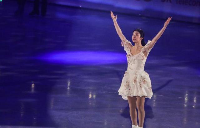 여왕귀환 김연아 (고19p+16p)