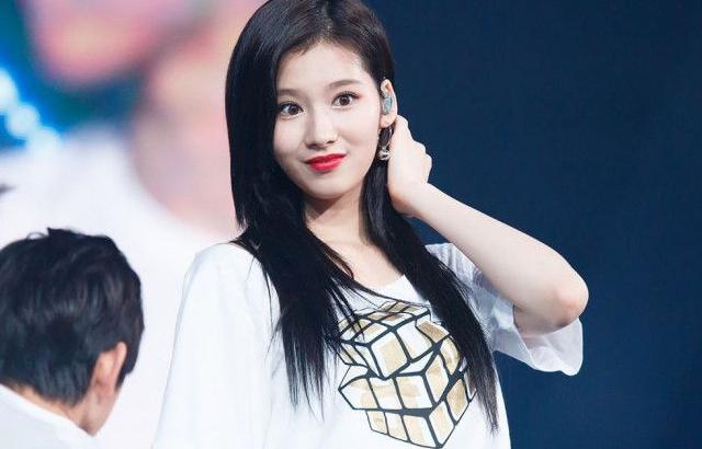 TWICE 사나