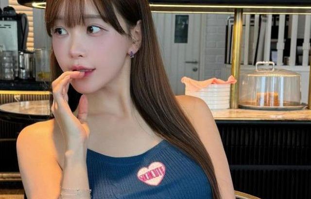 김윤희 아나운서