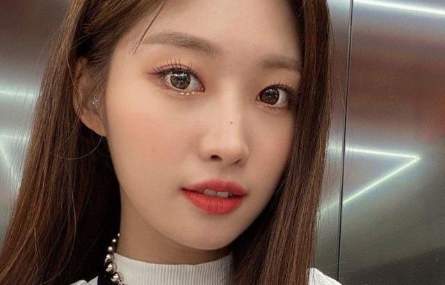 EVERGLOW SIHYEON