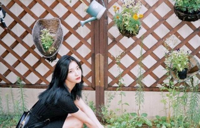 눈빛이 장난아닌 이새롬
