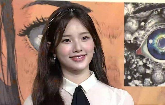 위클리 이수진