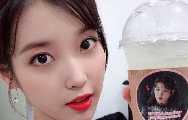 아이유 포토.
