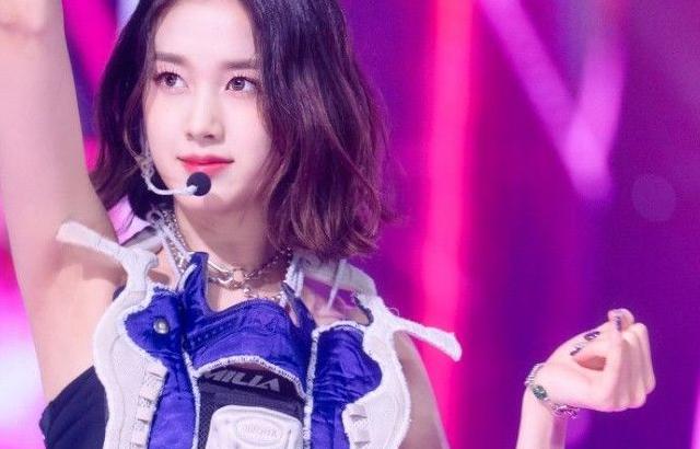스테이씨 장예은