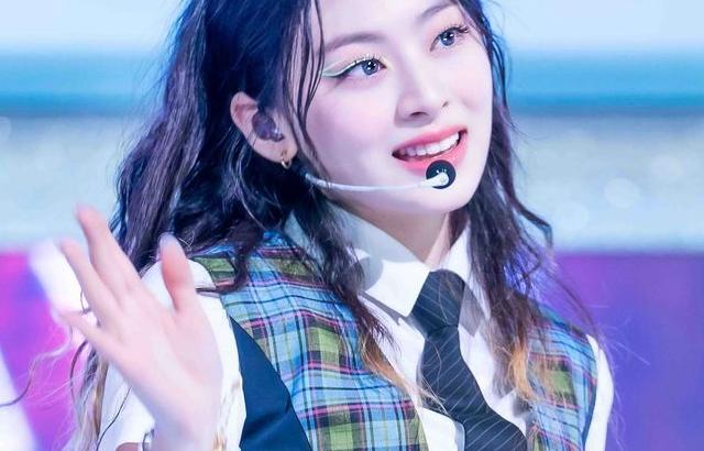 STAYC Seeun