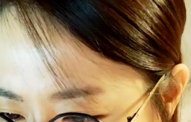 답변을 생각하는 박보영