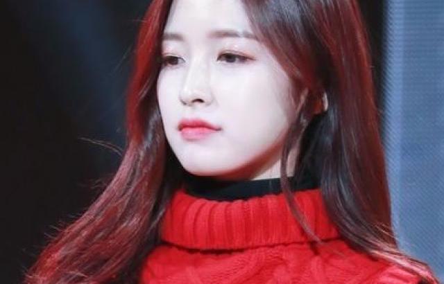 OH MY GIRL Arin