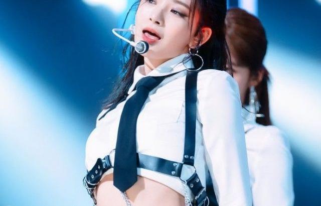 EVERGLOW 왕이런