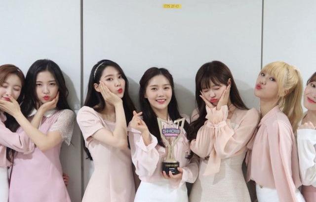 오늘자 쇼챔 1위 오마이걸