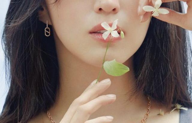 한소희 퍼스트룩 221호 화보