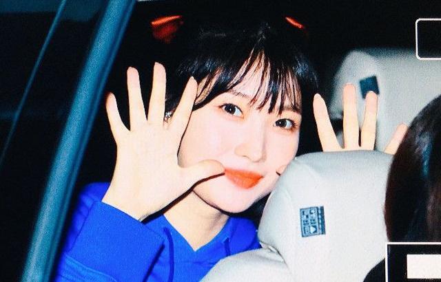 EVERGLOW Sihyeon