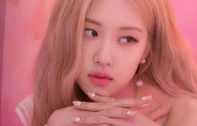 블랙핑크 로제