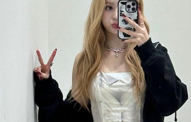 LE-SSERAFIM Yunjin