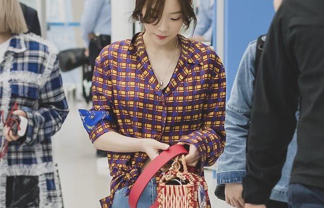 180423 인천공항 입국 태연 by INEFFABLE MOMENT