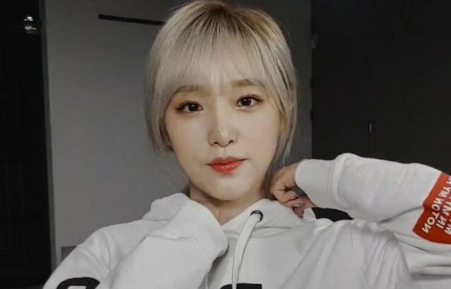 최예나