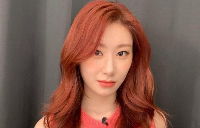 채령 인스타