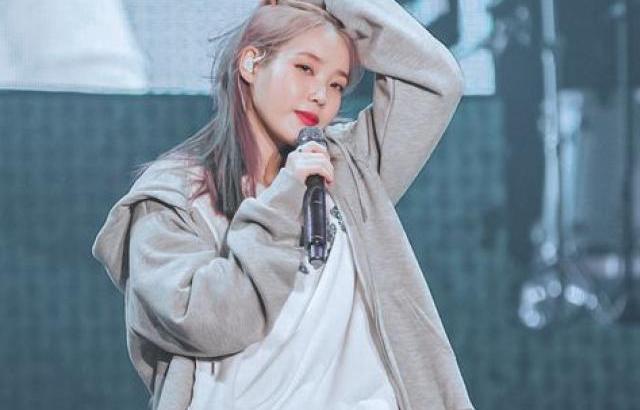아이유 포토.