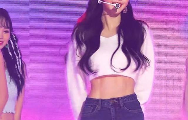 IVE WONYOUNG