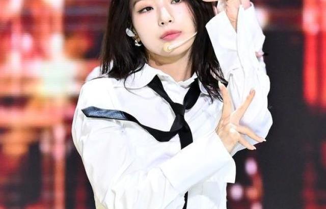 프로미스나인 이새롬