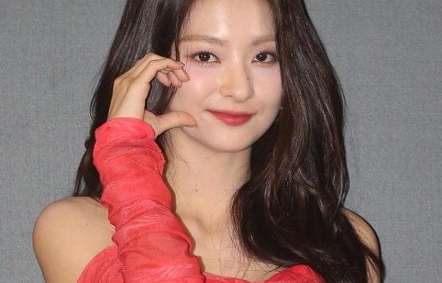 프로미스나인 이나경