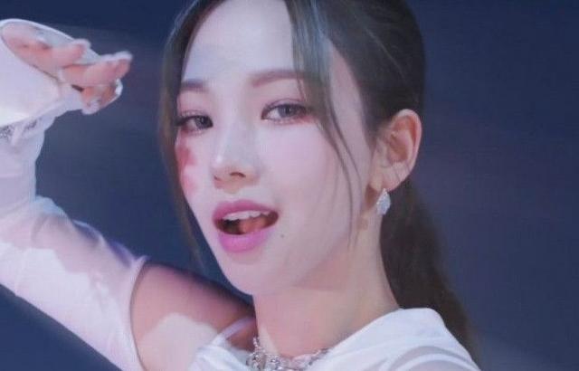 에스파 카리나