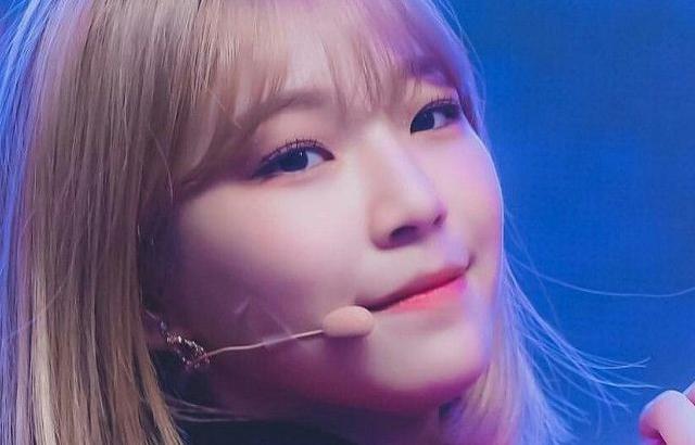 프로미스나인 백지헌