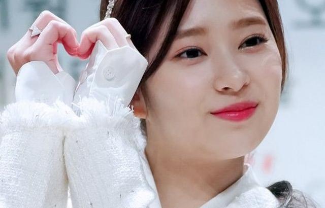 김민주 강혜원 영