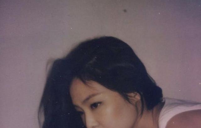 BLACKPINK JENNIE