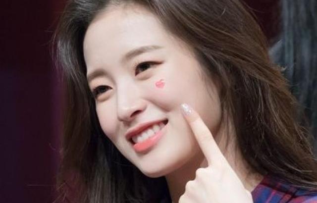 OH MY GIRL Arin