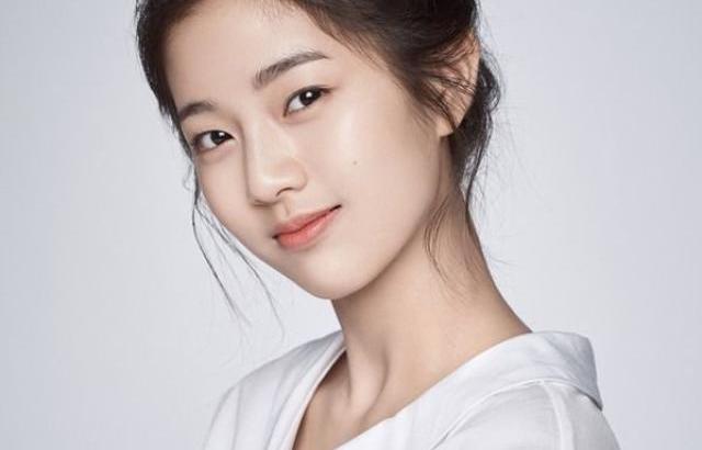 신은수