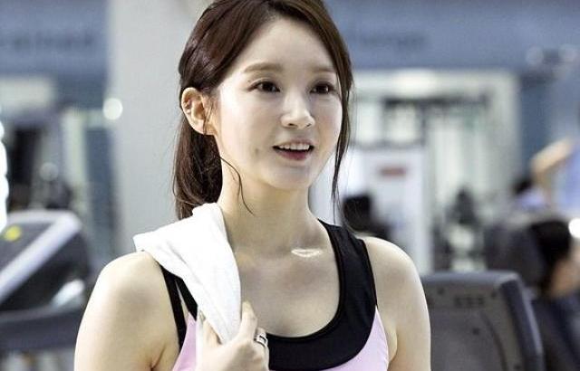 강민경
