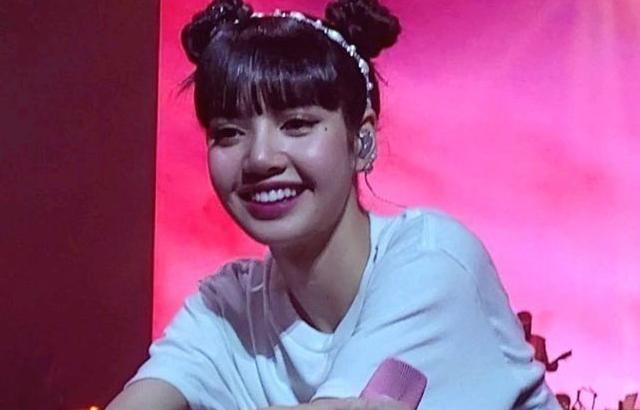 BLACKPINK LISA