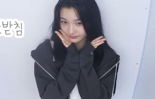 ILLIT IROHA