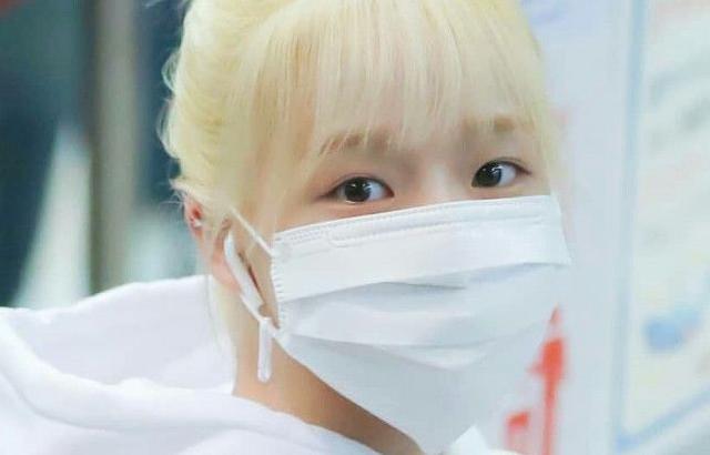 조유리