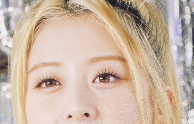 LE-SSERAFIM Yunjin