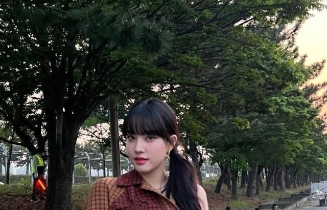 스테이씨 윤