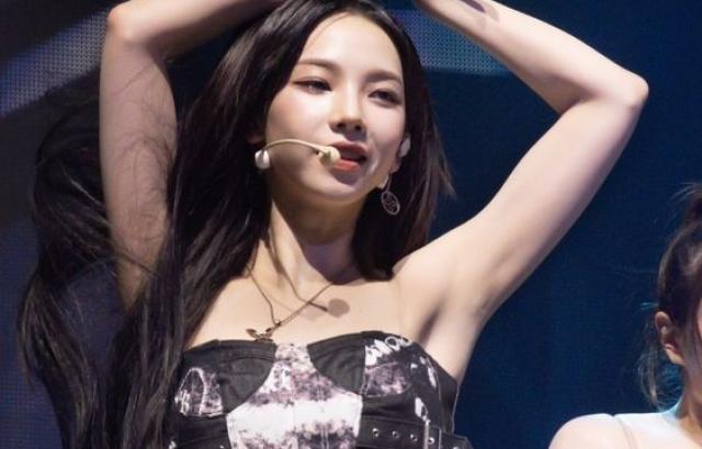 에스파 카리나