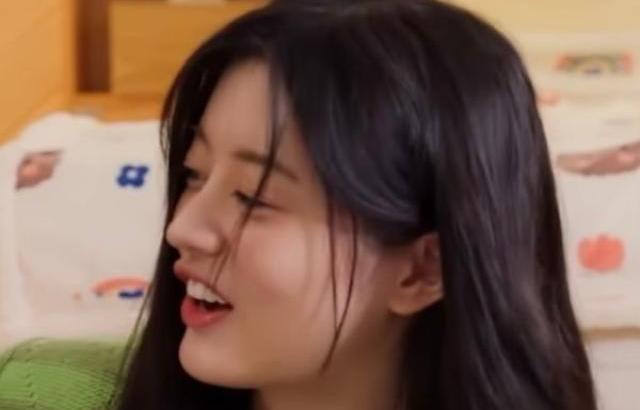 ILLIT MINJU
