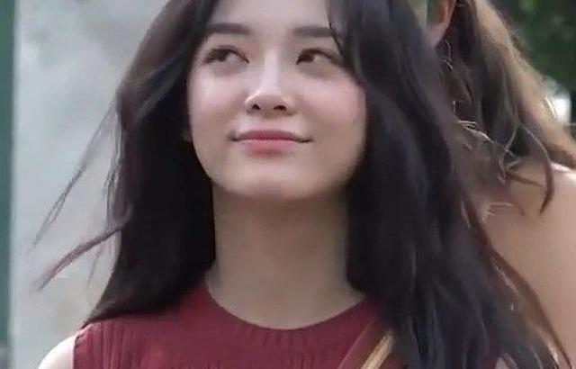 김세정